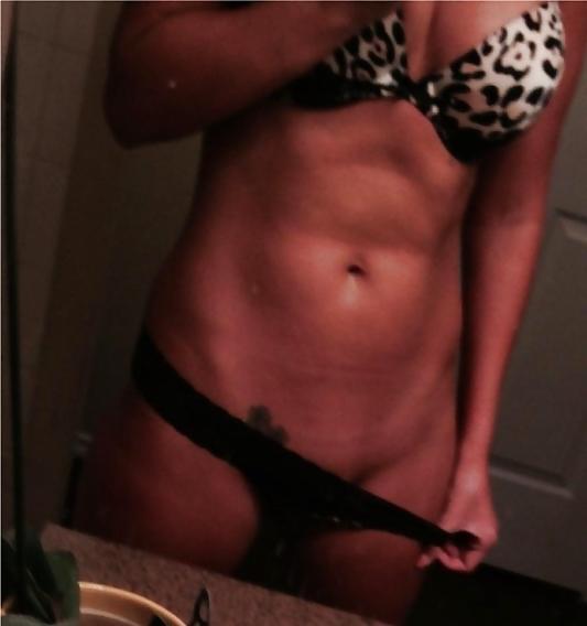 24P Butter face Annie Elizabeth (non-nude)