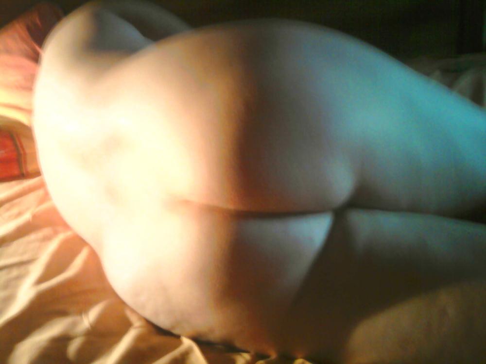 10P Sexy Anna butt got anal tonight