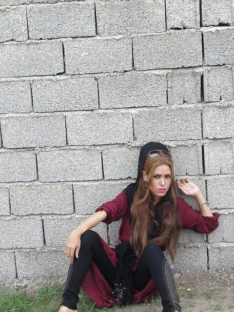 20P Persian Girls From FB 6