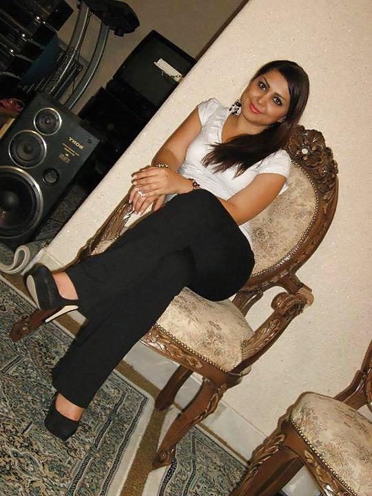 20P Persian Girls From FB 6