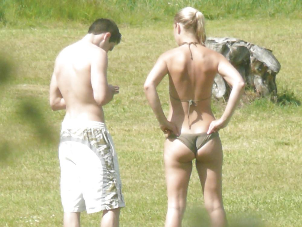 4P Blond Greek ass spring time