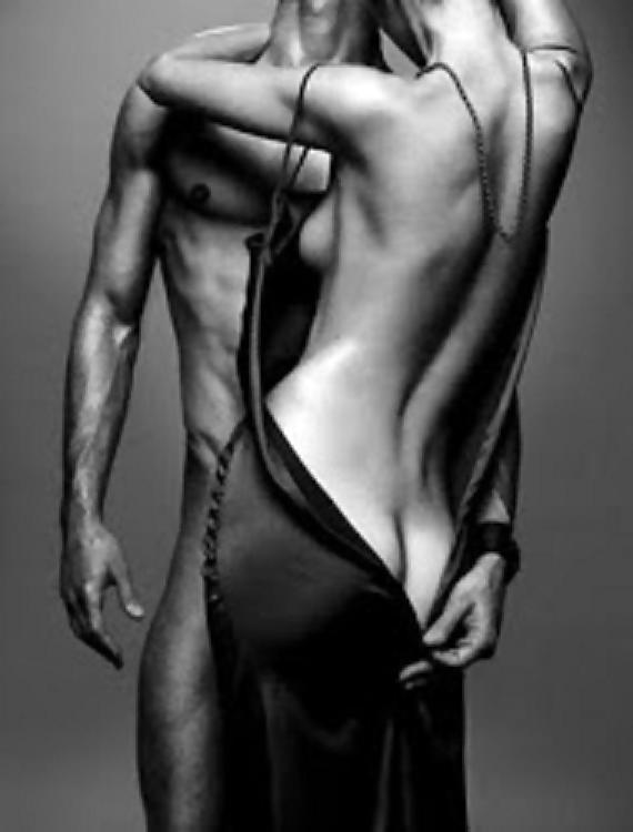 10P Black and White Erotica 7