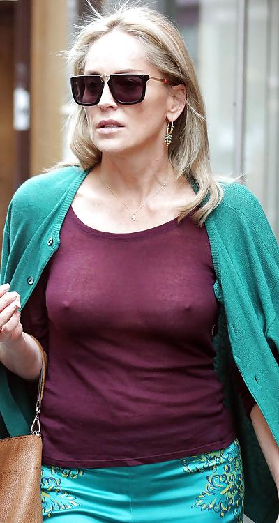 25P Poking nipples (3)