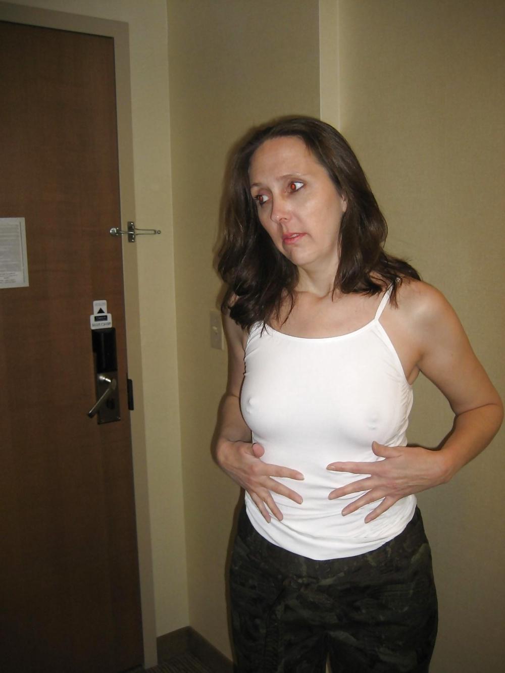 25P Poking nipples (3)