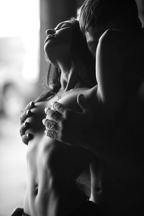 25P Perfect Storm - Beautiful Couples Holding - Softcore!