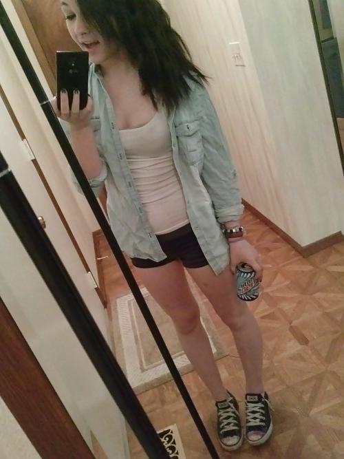9P I'm not naked.