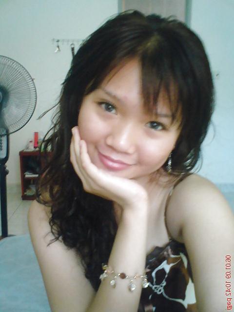 25P Malaysian babe close-up on horny pussy and more