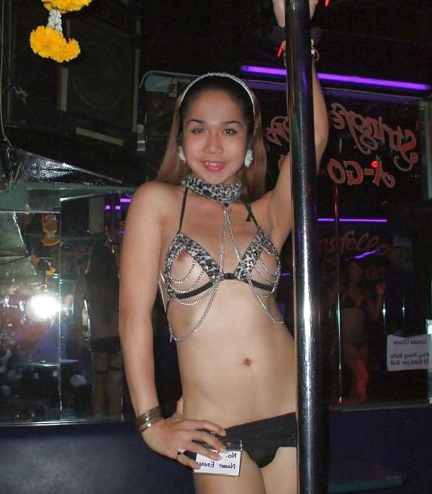 25P Pattaya Ladyboy Emma