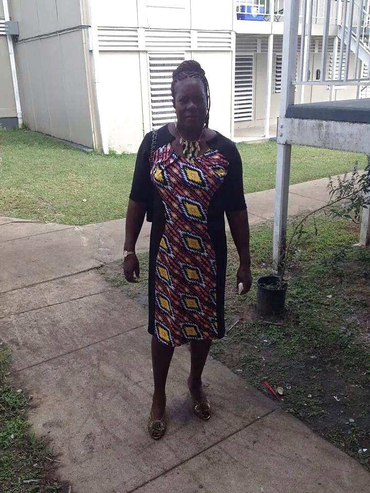 25P Ebony Mature & Divas II