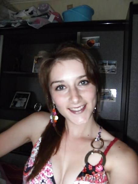 16P Amat Non Nude 01 - Elodie (Please Comment)