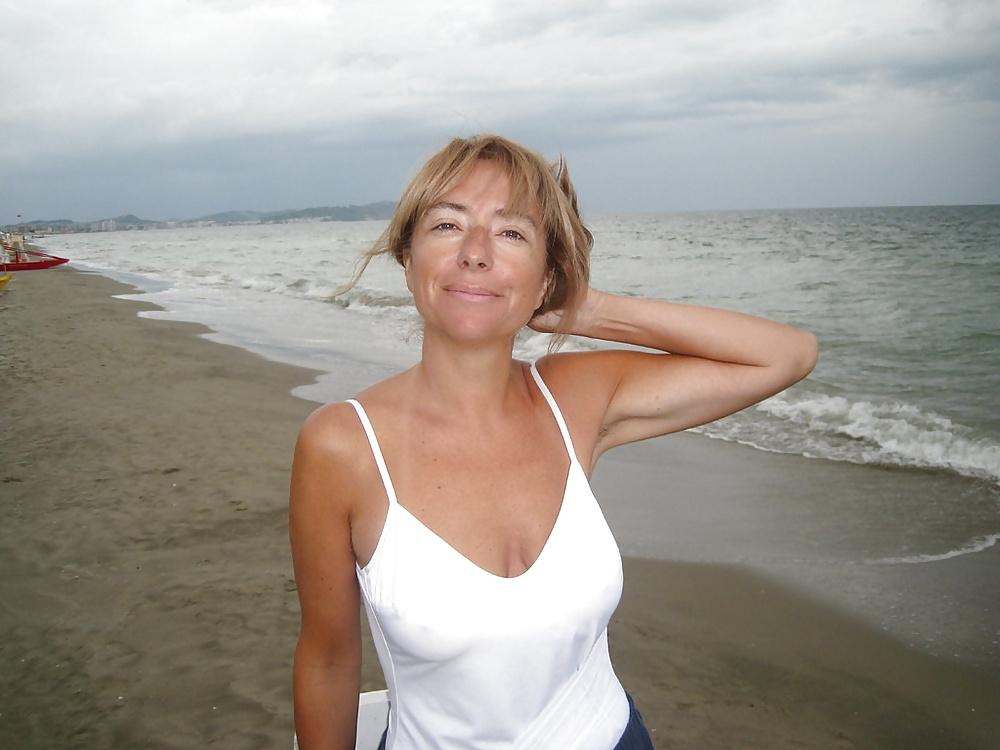 20P Milfs - Dressed And Sexy 6
