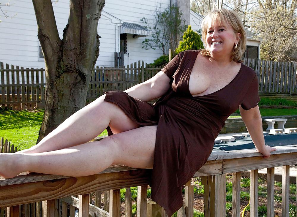 20P Milfs - Dressed And Sexy 6