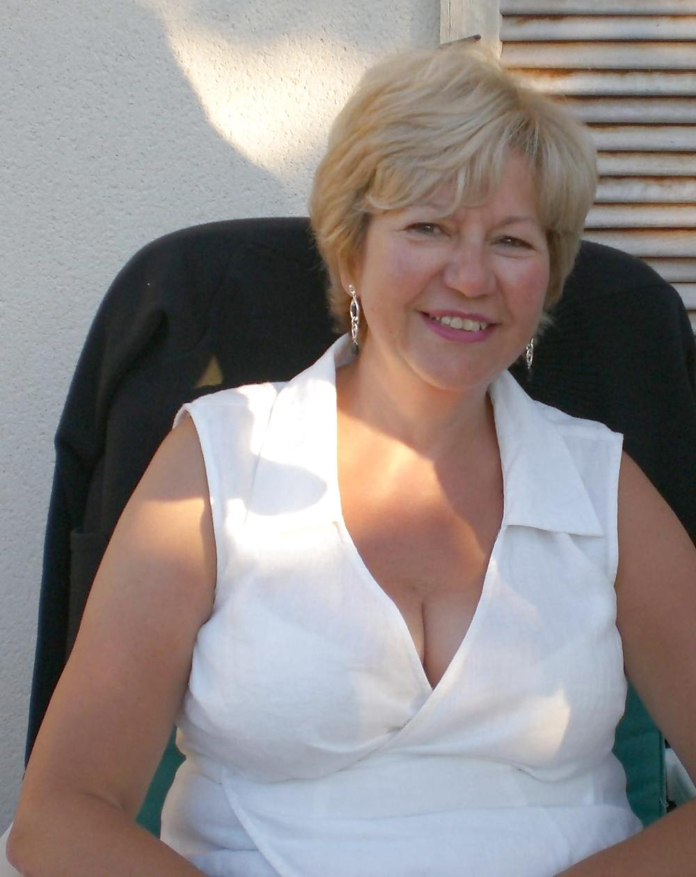 20P Milfs - Dressed And Sexy 7