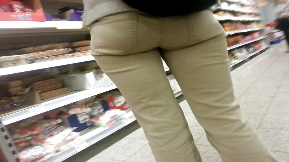 25P Milf asses reife hintern