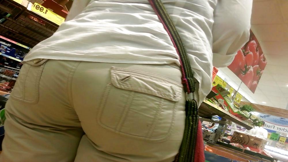 25P Milf asses reife hintern