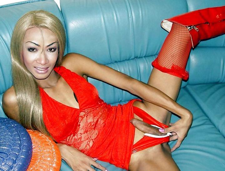 25P Ladyboy Julia from Pattaya - very skinny