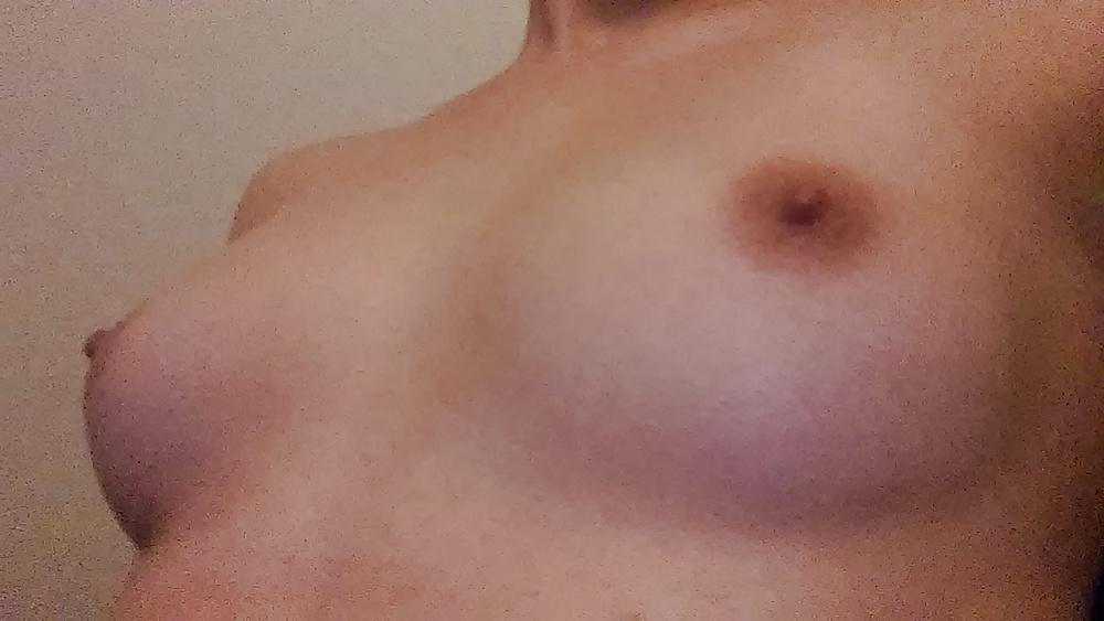 22P Greek Dimitra 23yo :)