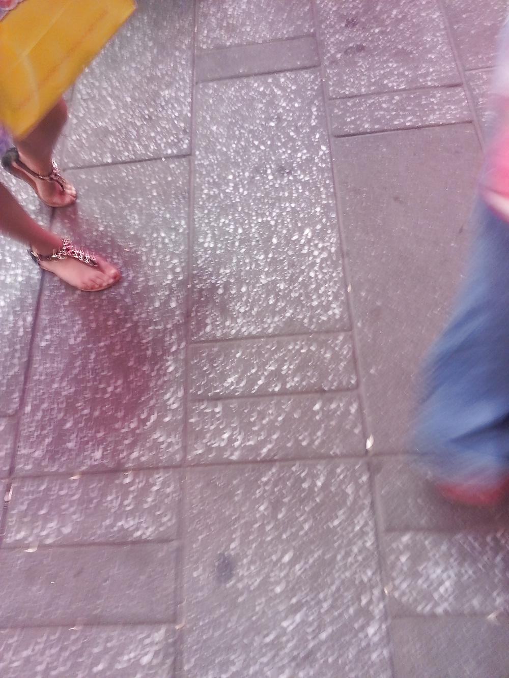 10P Sneaky feet on my vacation chicago new york dc 