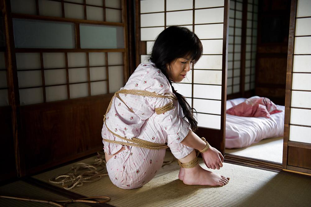 25P Shibari (U n c e n s o r e d) #3