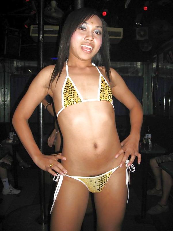 25P Pattaya Ladyboy Kip