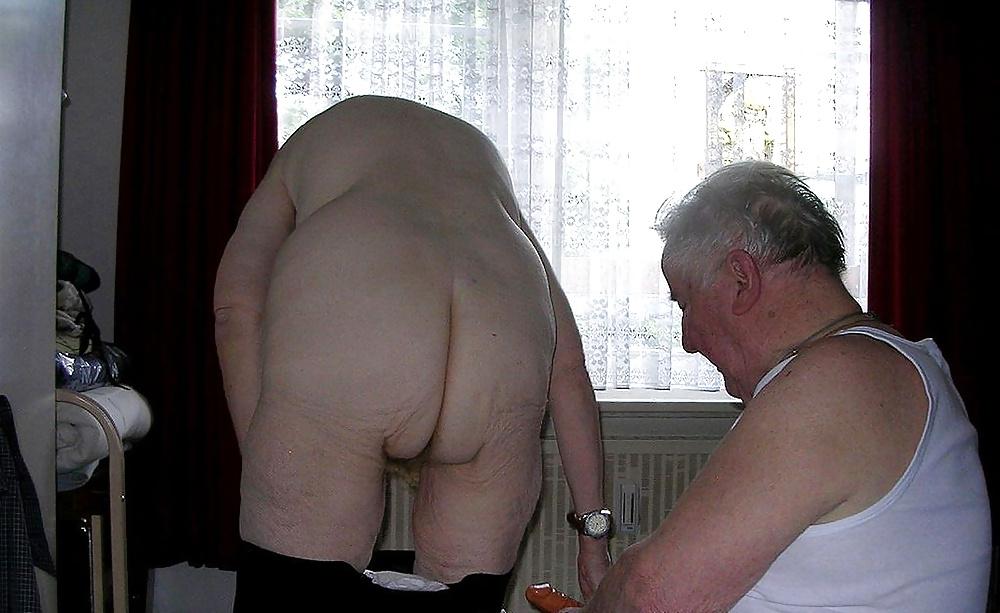 25P Grab a granny 137