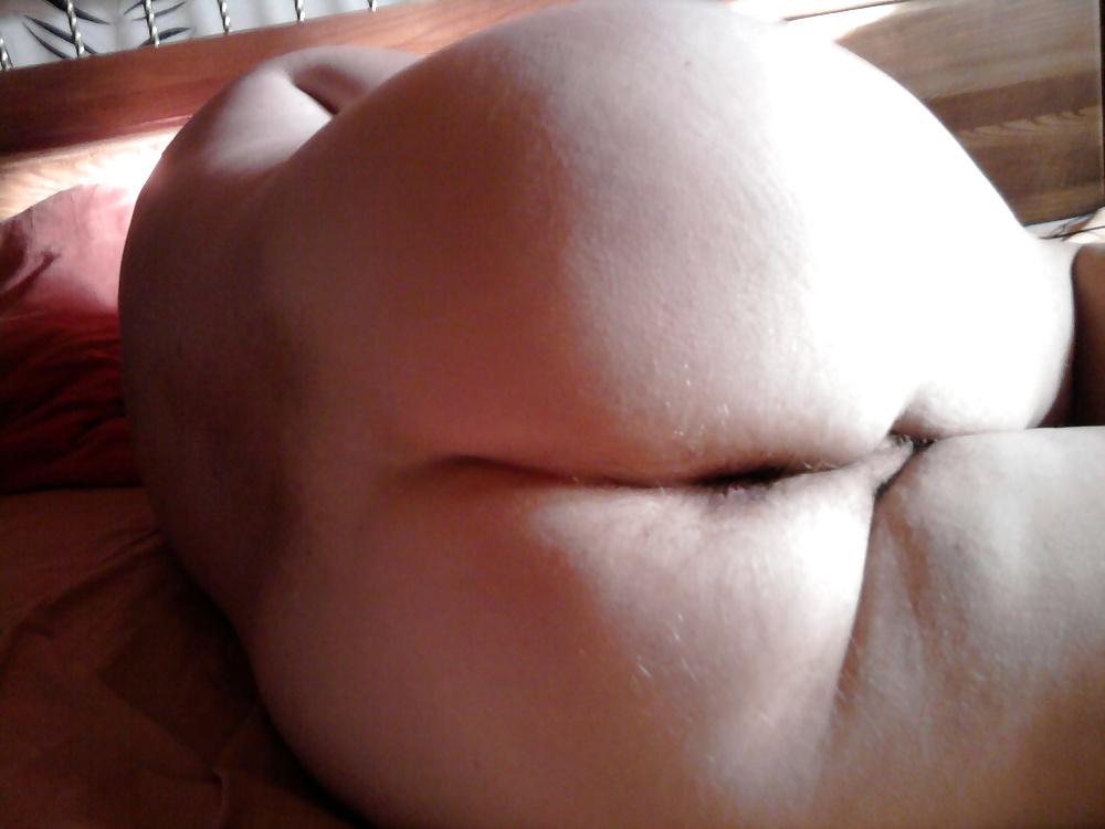 24P Anna butt and pussy(amateur)