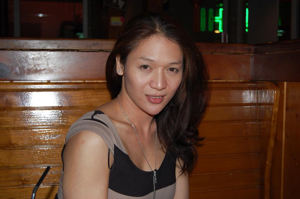 11P Ladyboy Natalie