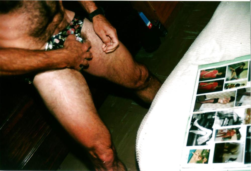 16P La visite d'un voyeur aux dessous de ma femme 1
