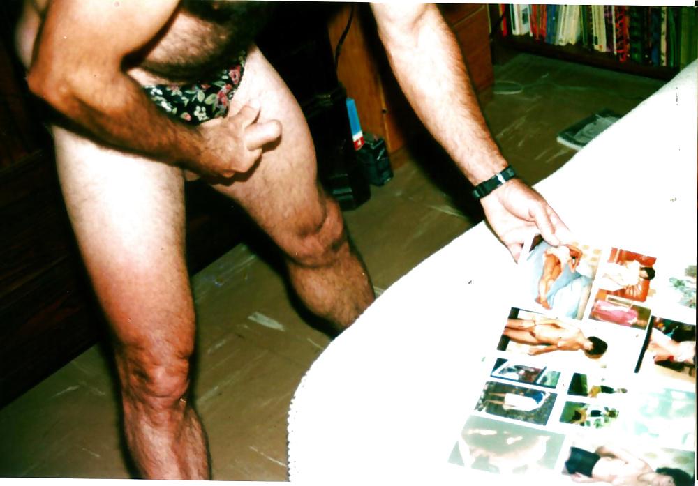 16P La visite d'un voyeur aux dessous de ma femme 1