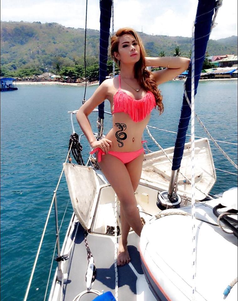 9P Sexy, horny ladyboys