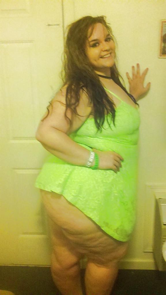 25P Gorgeous BBW! (Miss Junk in the Trunk)