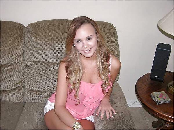 10P Sexy but Non Nude