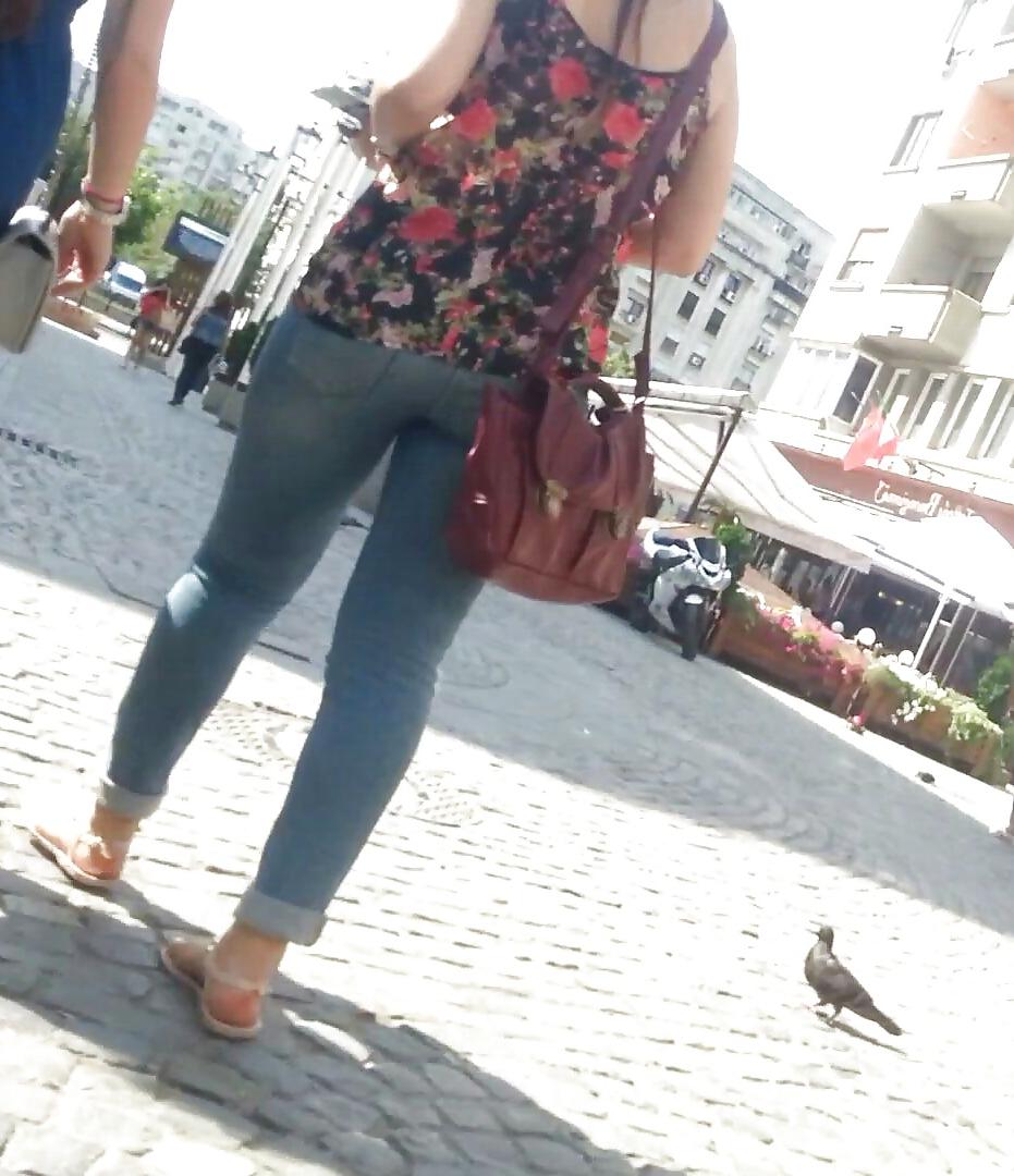 25P Spy sexy ass romanian