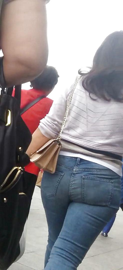 25P Spy sexy ass romanian