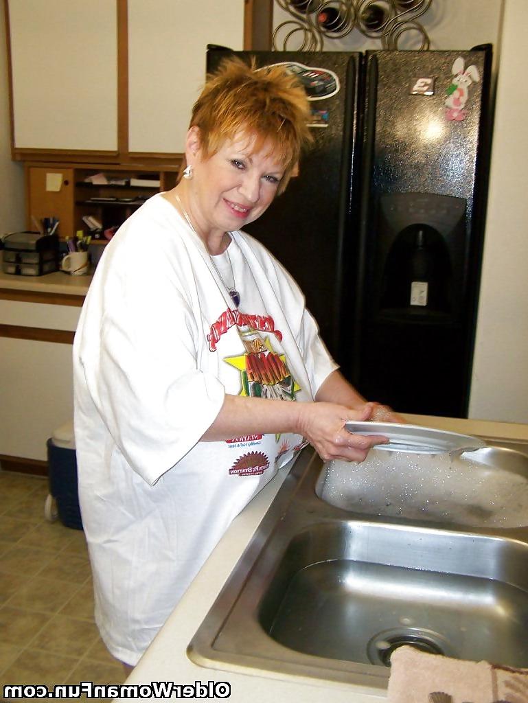 16P 63 year old granny Dagny from OlderWomanFun