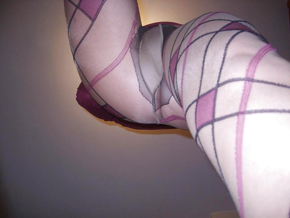 25P Non porn sexy again