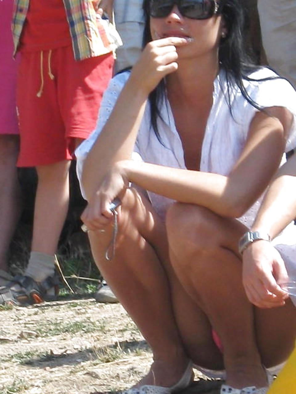 25P UPSKIRT DAY TODAY