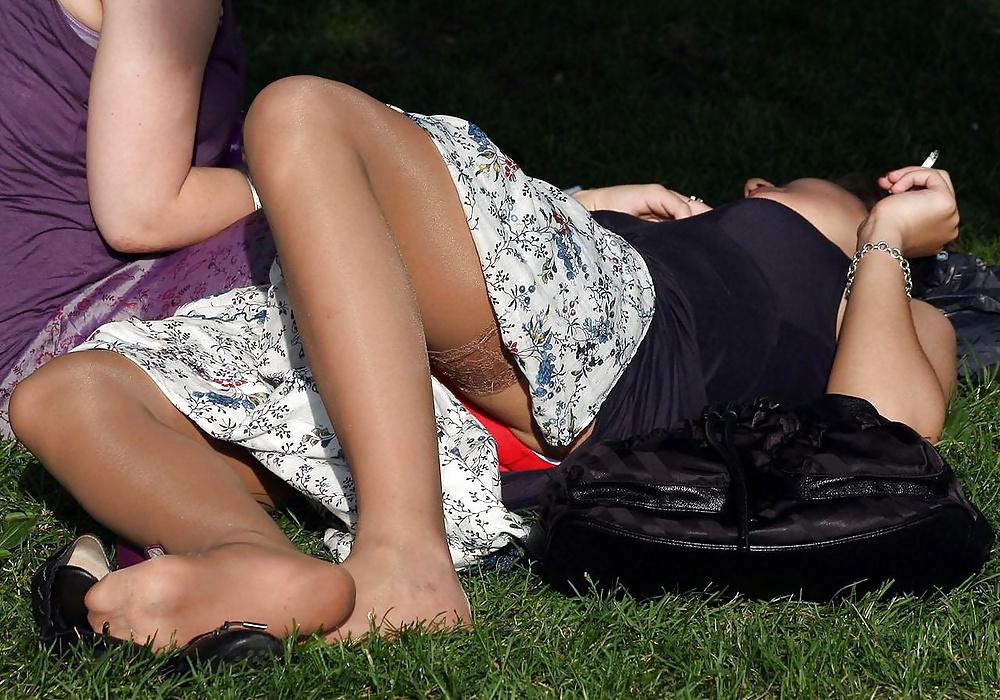 25P UPSKIRT DAY TODAY