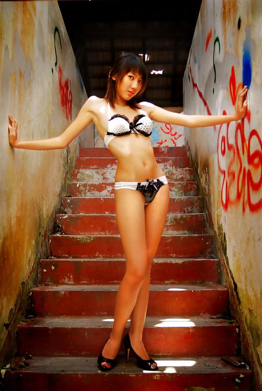 25P Amateur Chinese Model 3