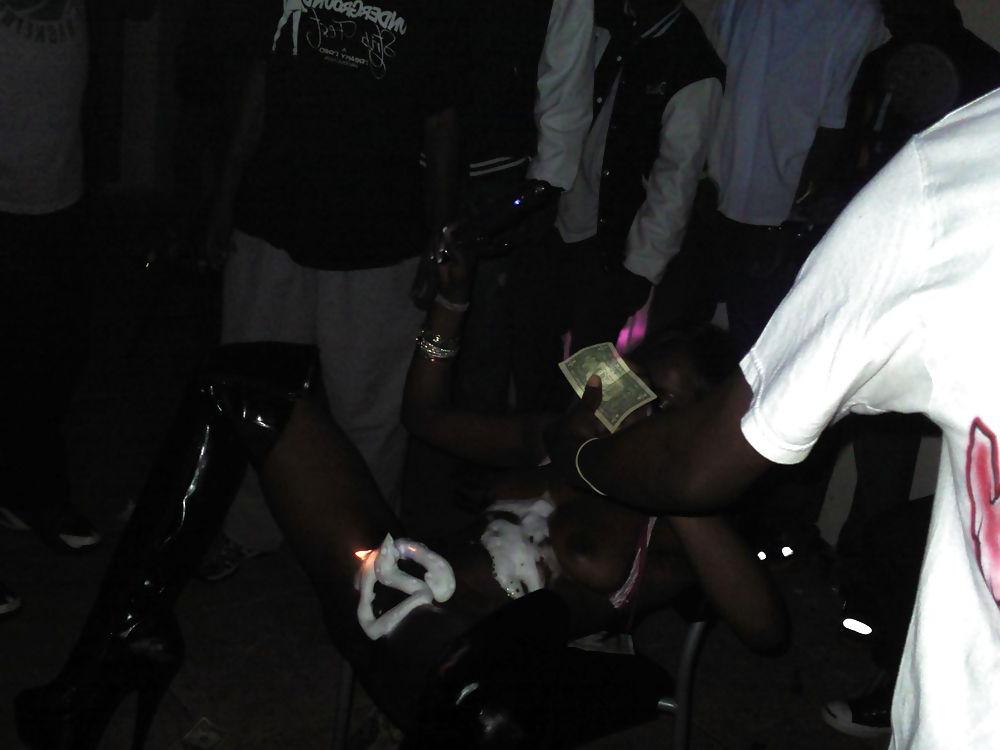 25P Ghetto booty party - Dirty pussy and asses