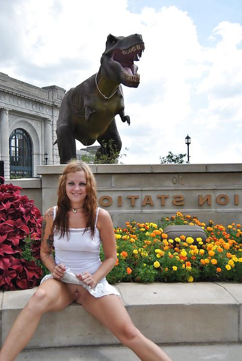 13P Hot shaved pussy upskirt