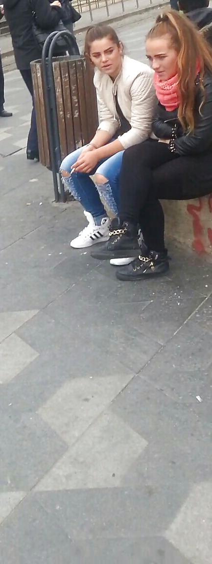 25P Spy sexy teens face romanian