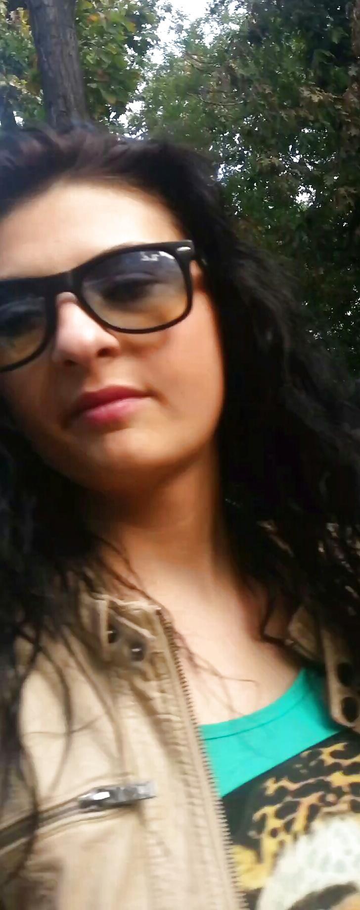 25P Spy sexy teens face romanian