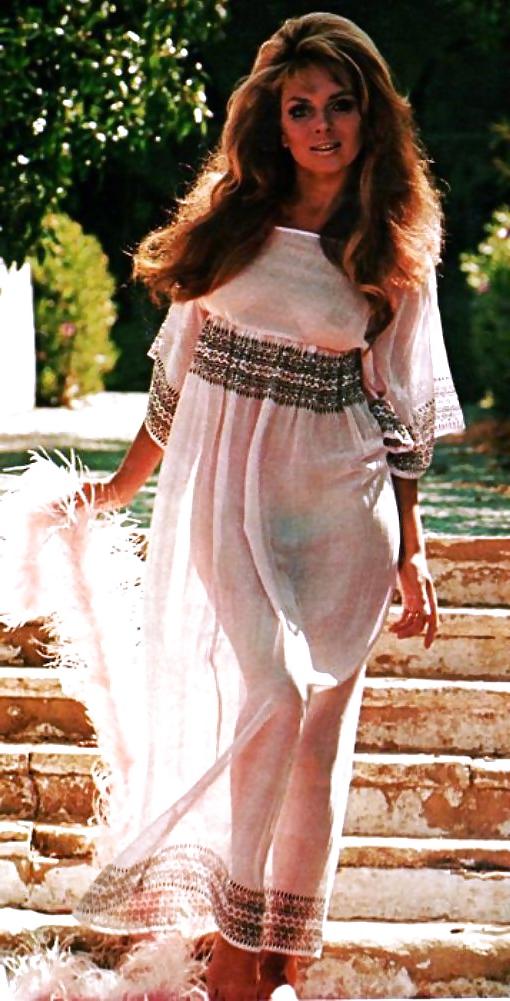 10P B Movie Queens - Julie Ege Part 2