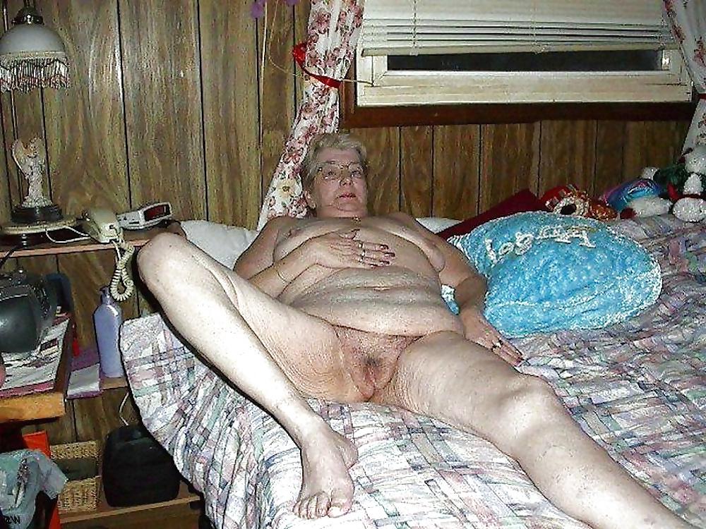 25P Grab a granny 172