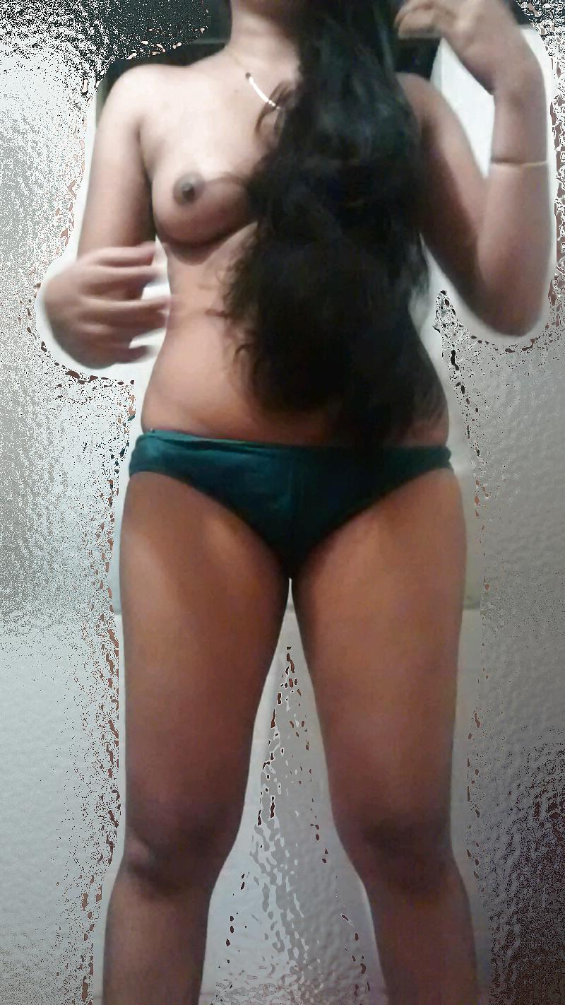 9P Voluptuous South Indan WIfe