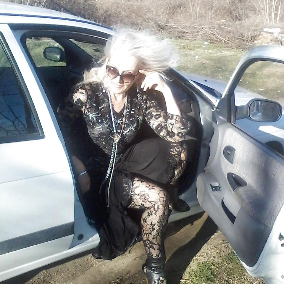 25P Granny Slut
