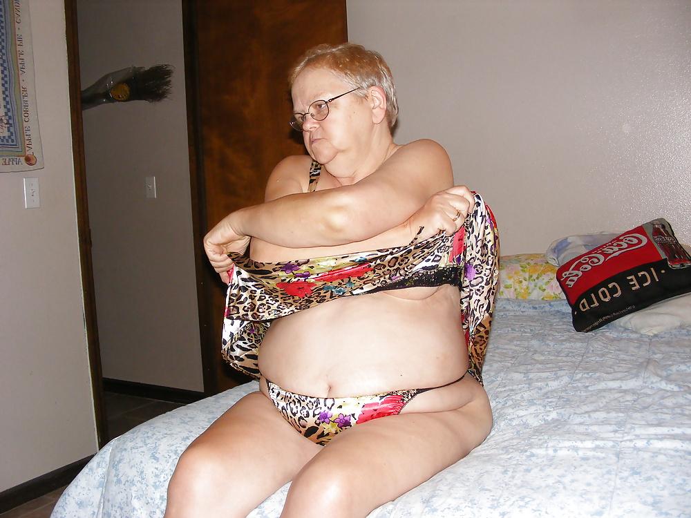 9P Hot old lady