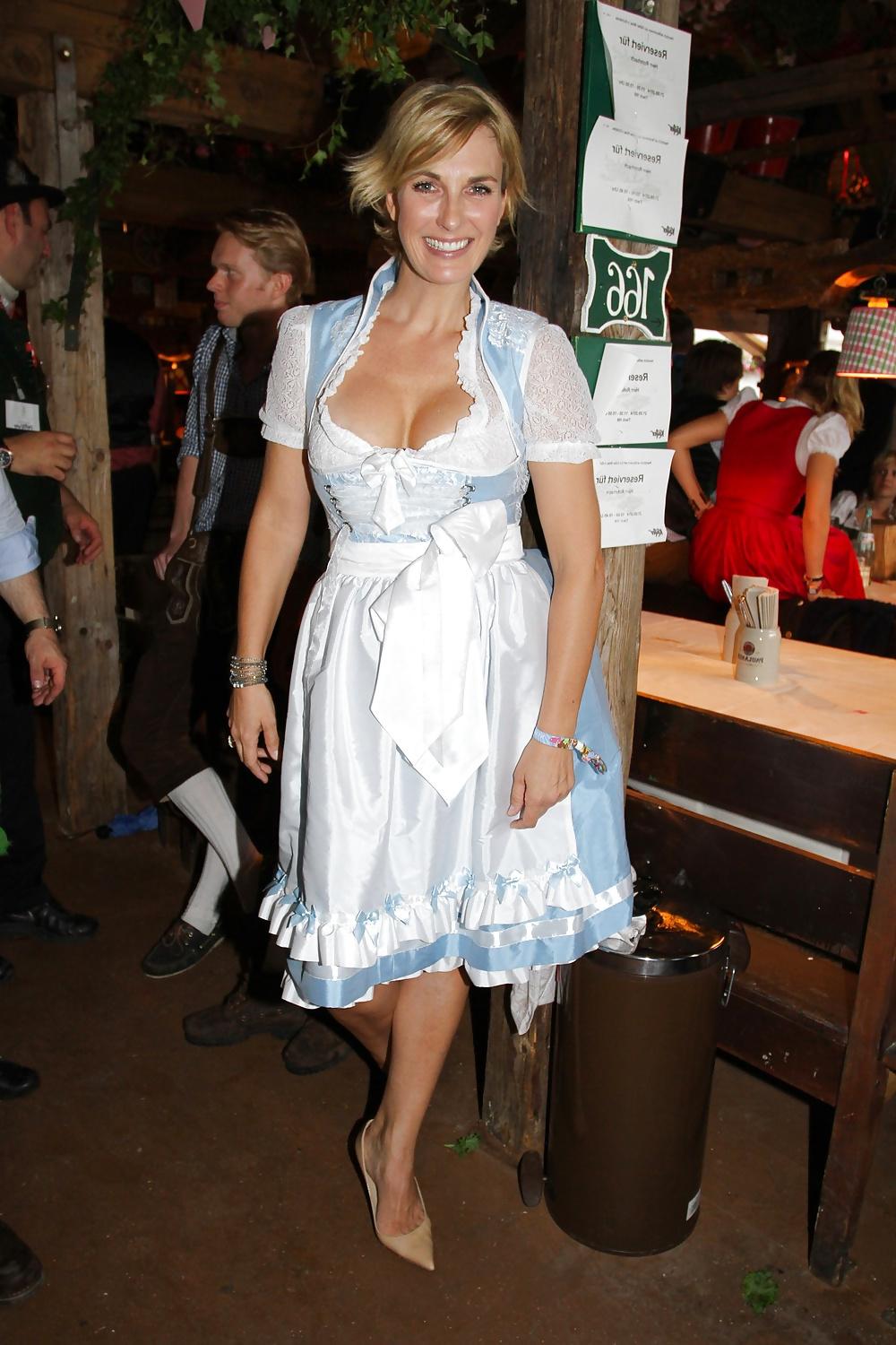 19P Britt Hagedorn - Oktoberfest 2014
