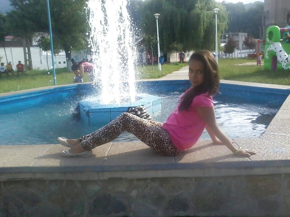 25P Non nude sexy teens 